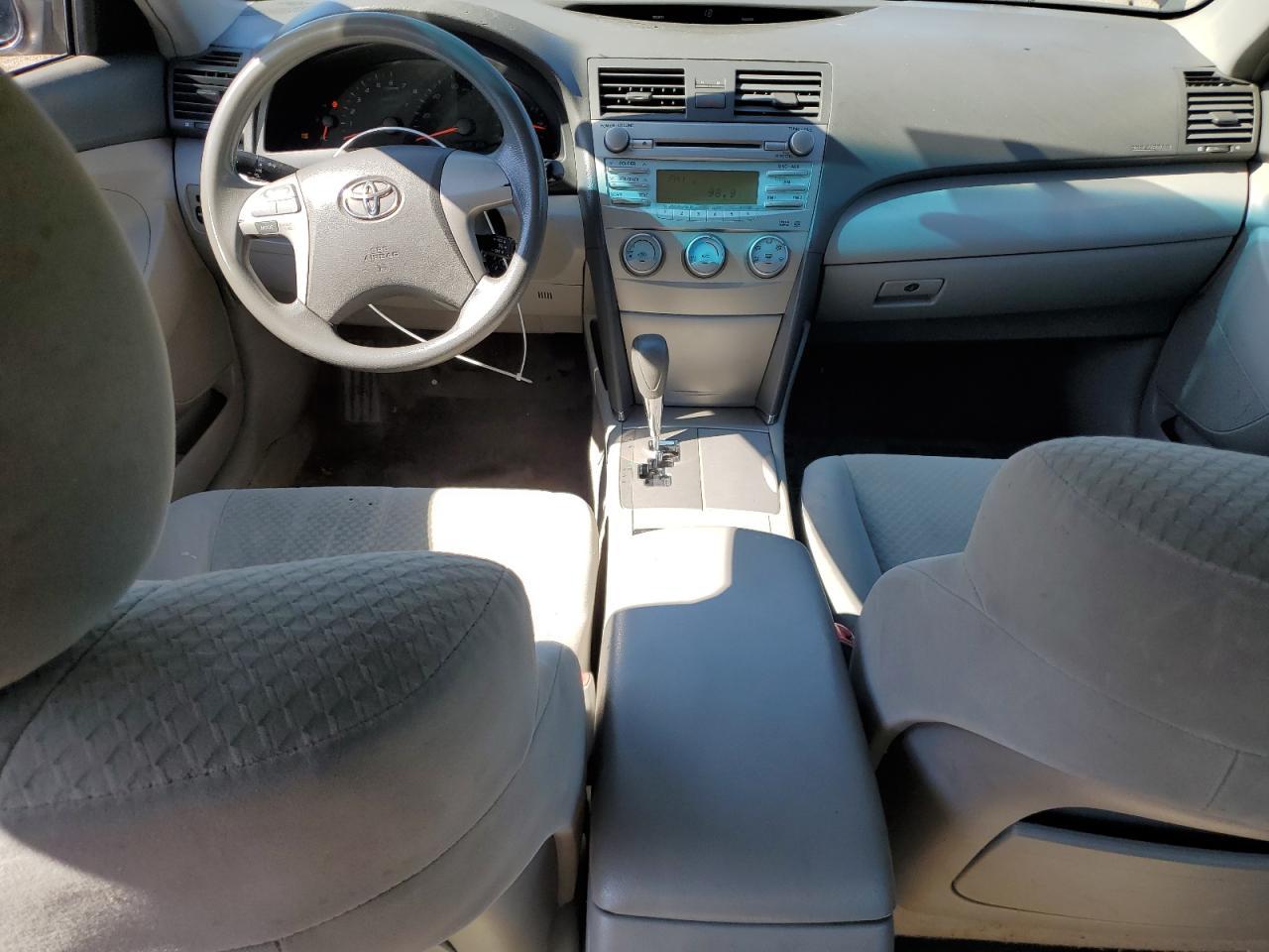 2009 TOYOTA CAMRY