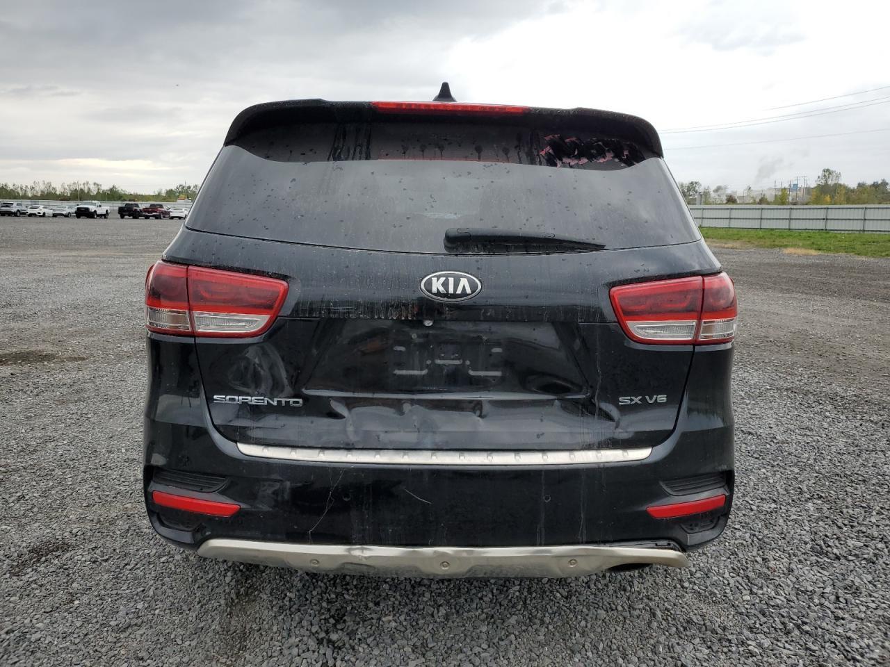 2016 KIA SORENTO