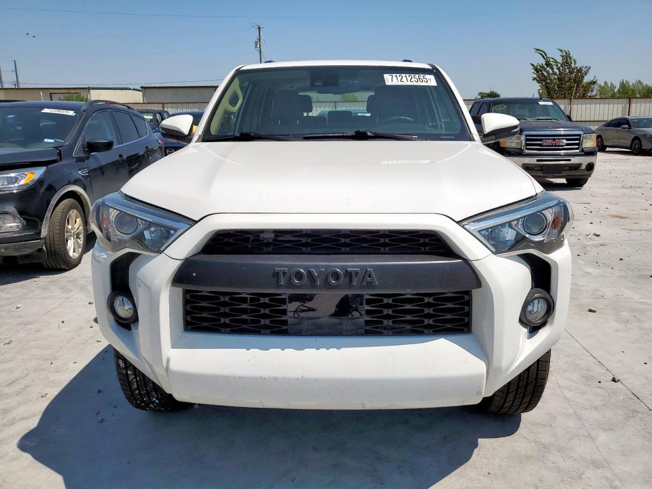 2020 TOYOTA 4Runner