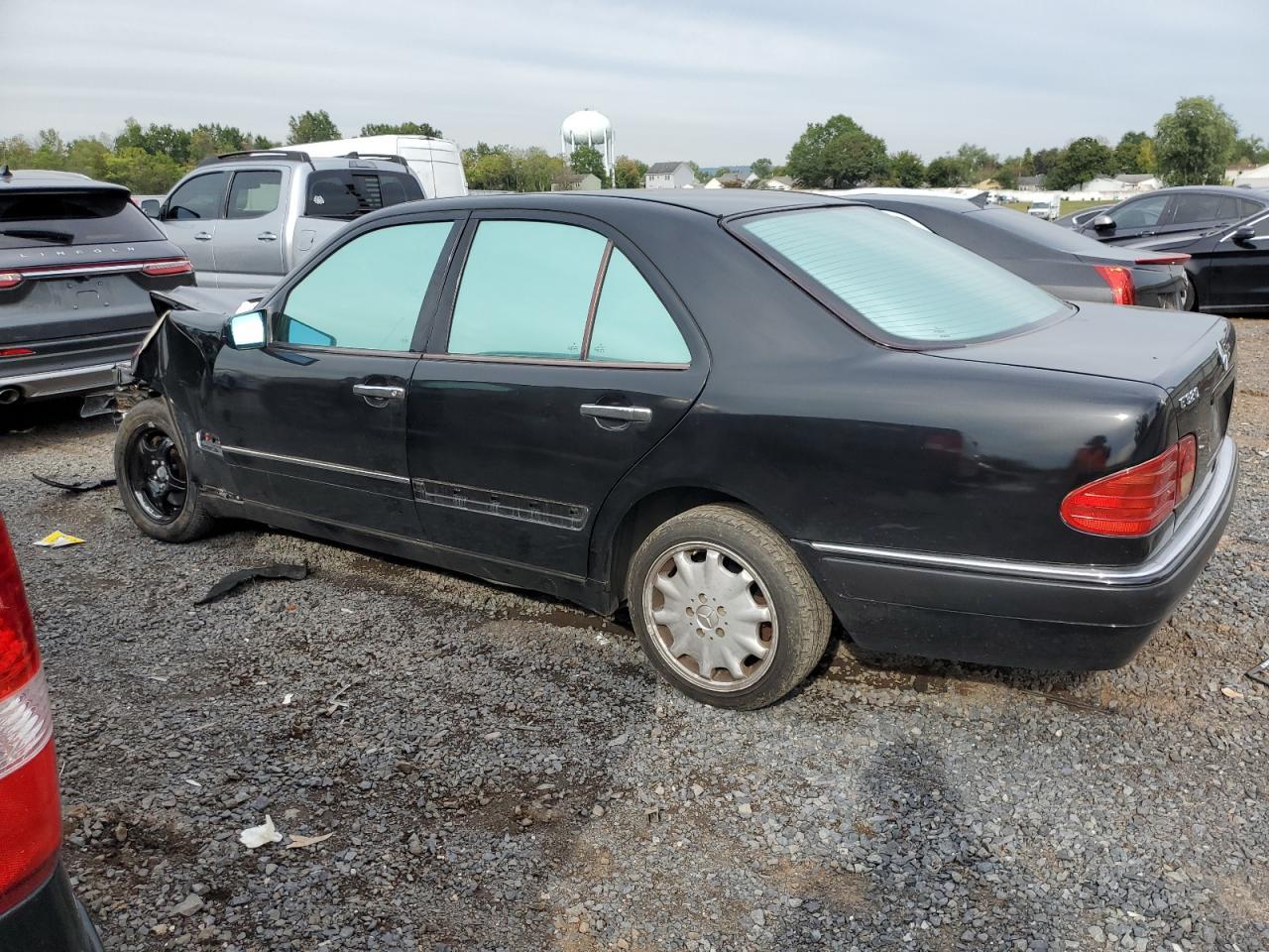 1999 MERCEDES-BENZ E-Class