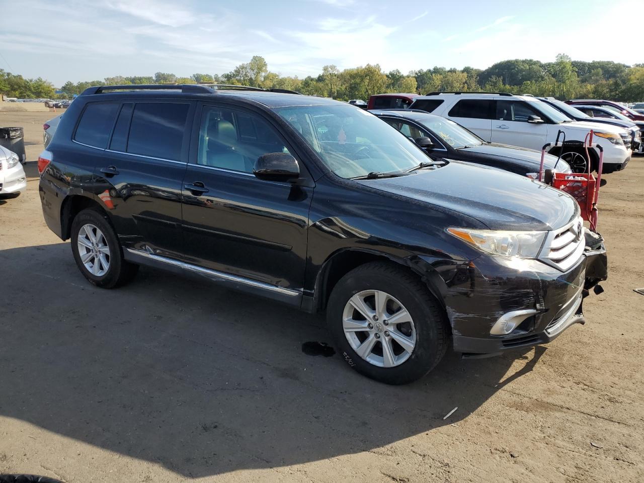 2011 TOYOTA HIGHLANDER