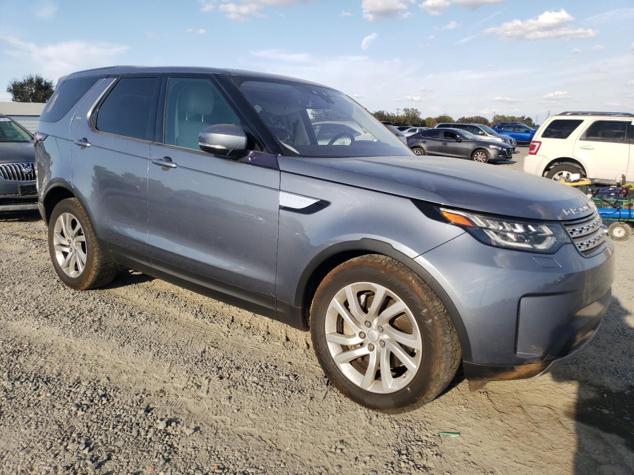 2018 LAND ROVER Discovery