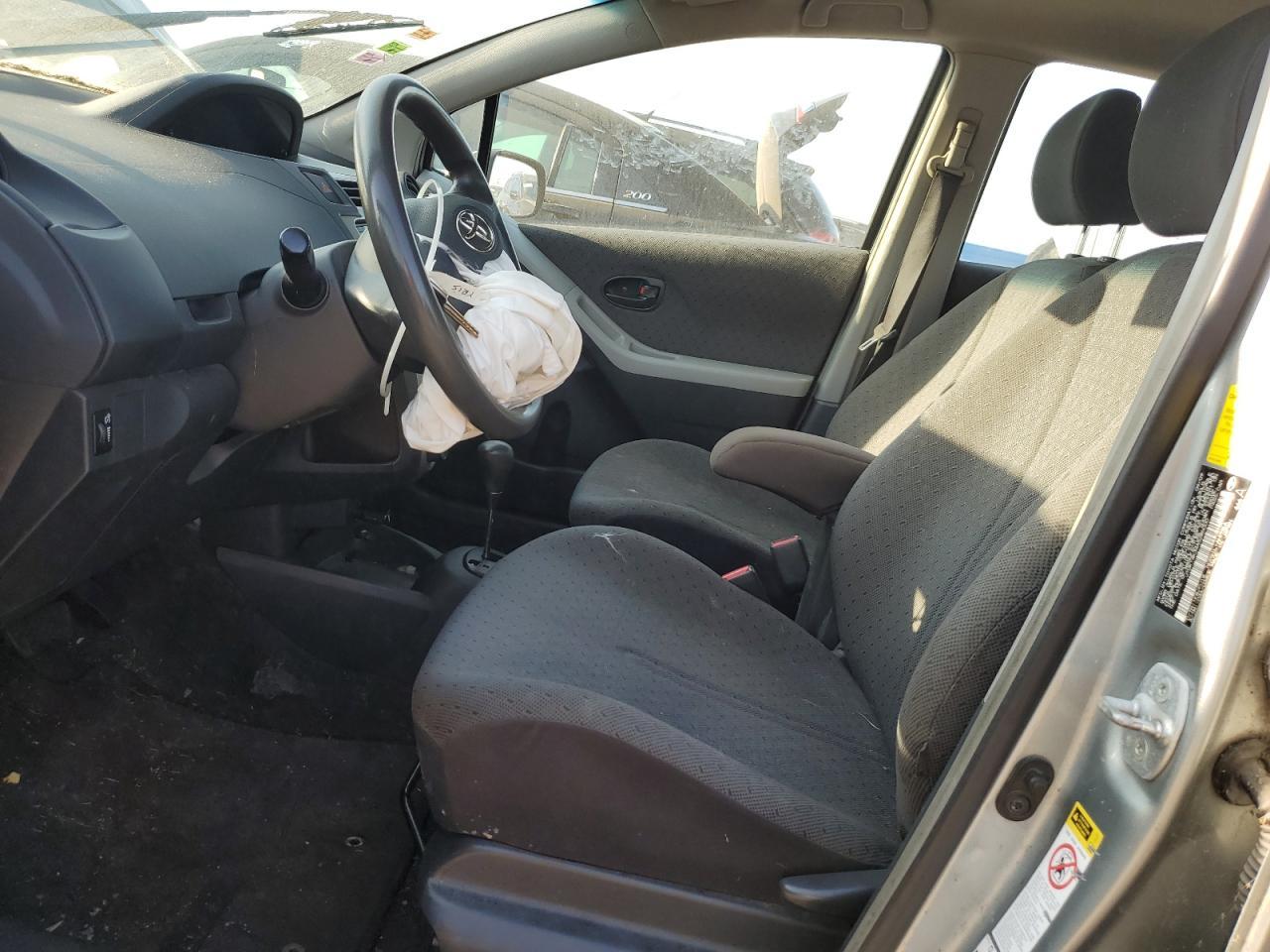 2010 TOYOTA YARIS