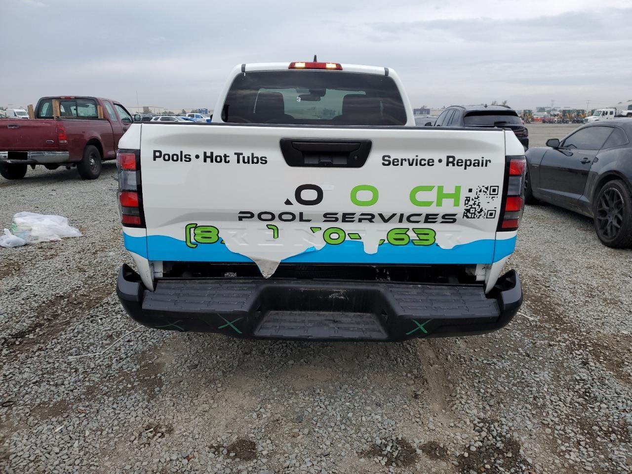 2024 NISSAN Frontier