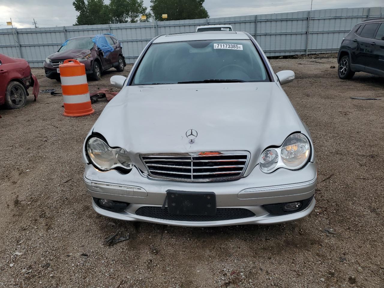 2005 MERCEDES-BENZ C-CLASS