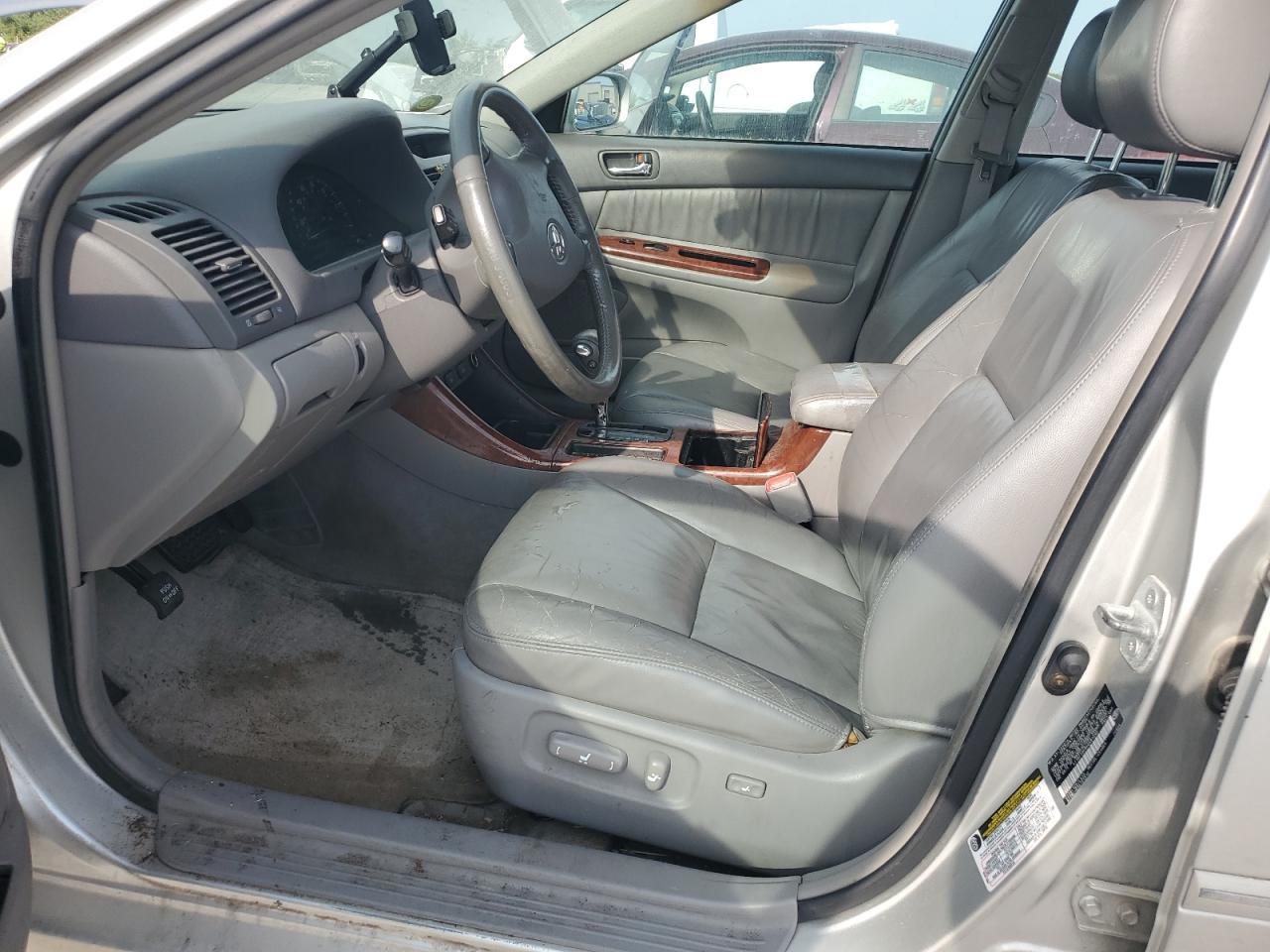 2004 TOYOTA CAMRY