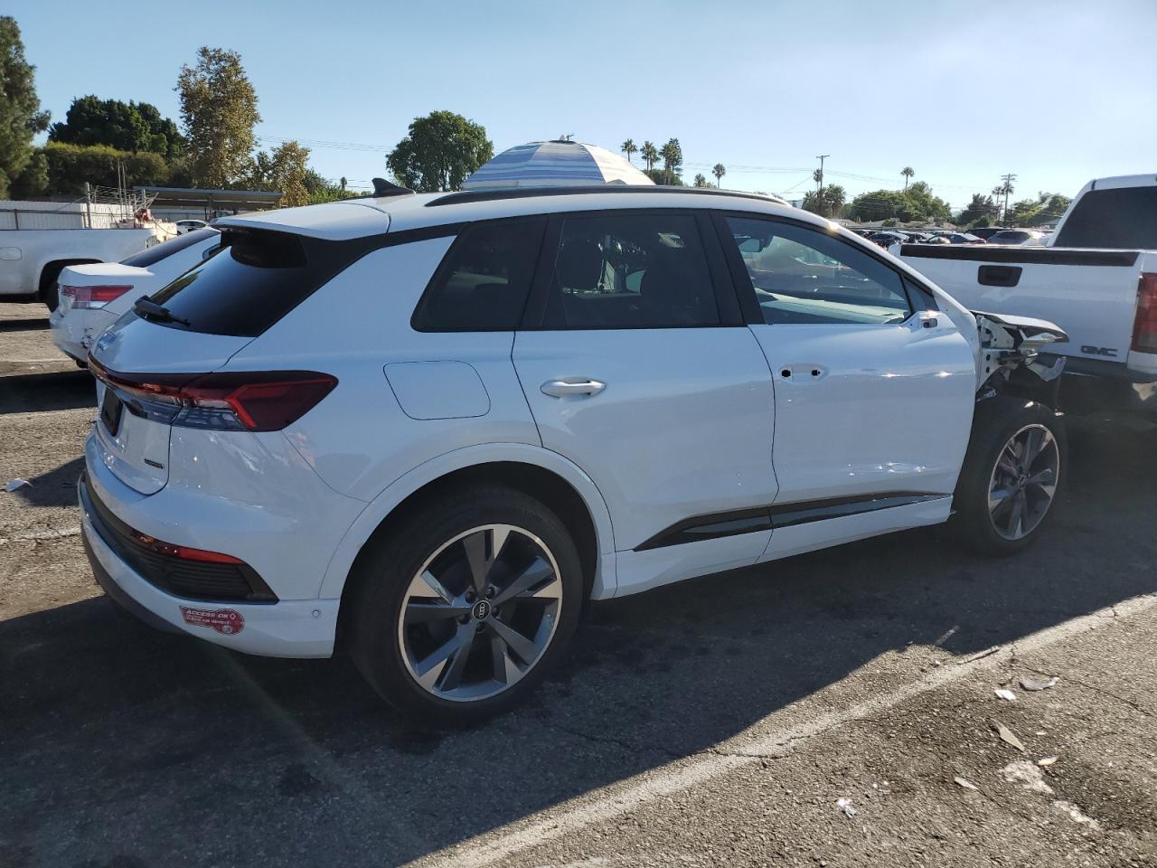 2024 AUDI Q4 e-tron