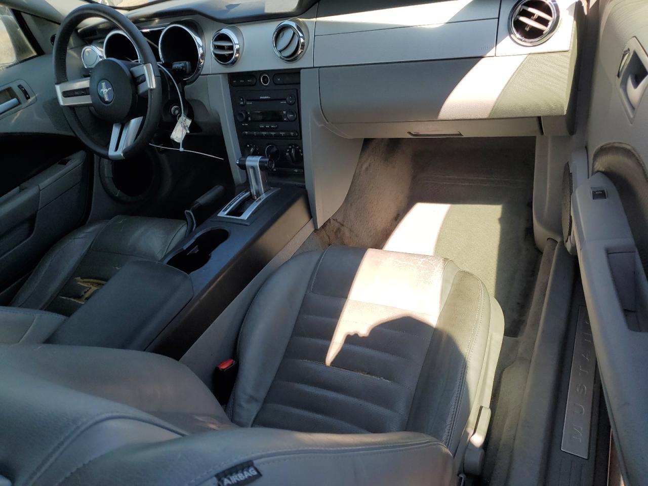 2006 FORD MUSTANG