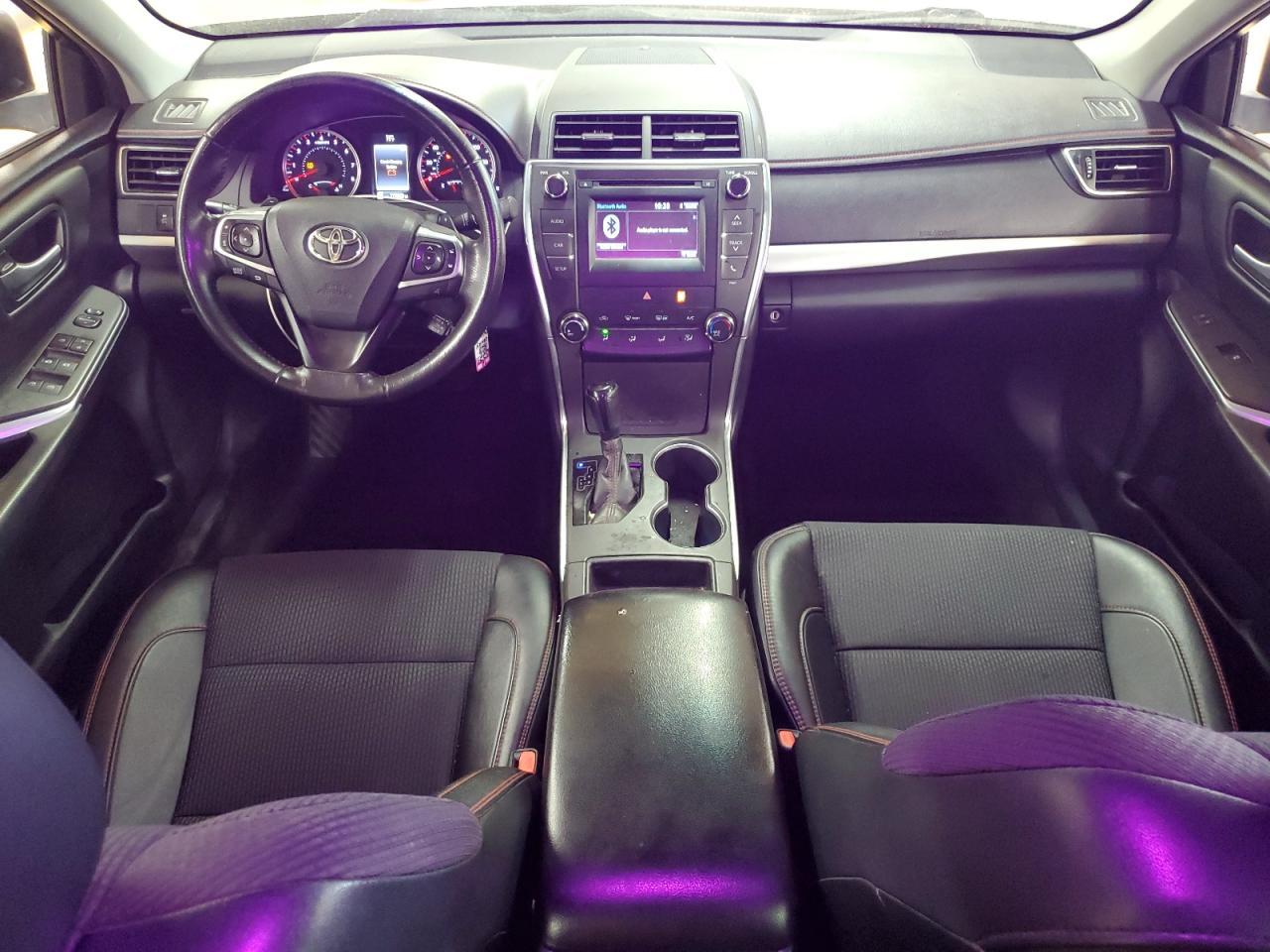 2016 TOYOTA CAMRY