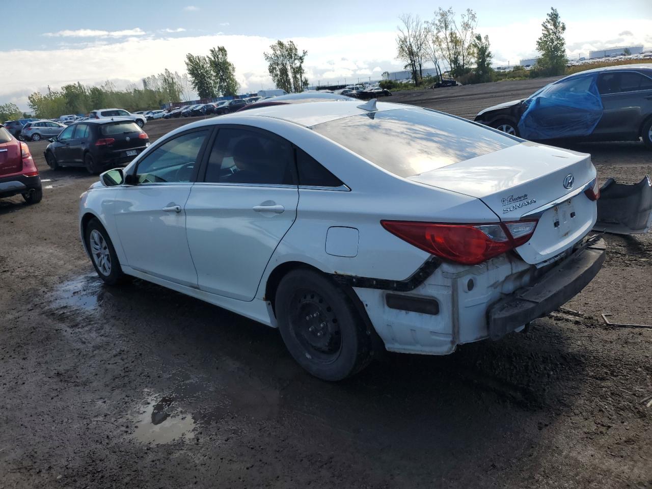 2011 HYUNDAI SONATA
