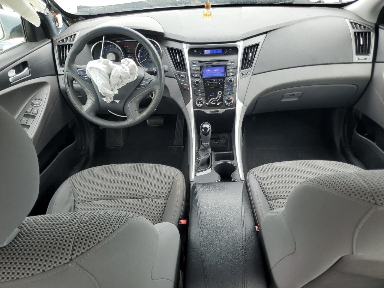2012 HYUNDAI SONATA
