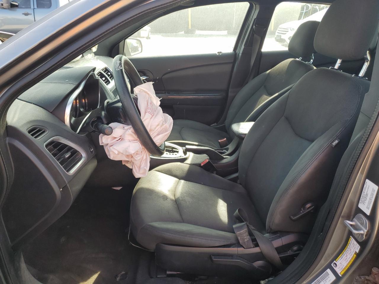 2012 DODGE Avenger