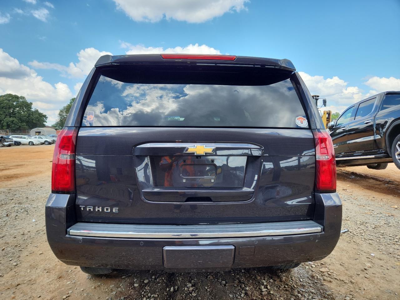 2016 CHEVROLET Tahoe