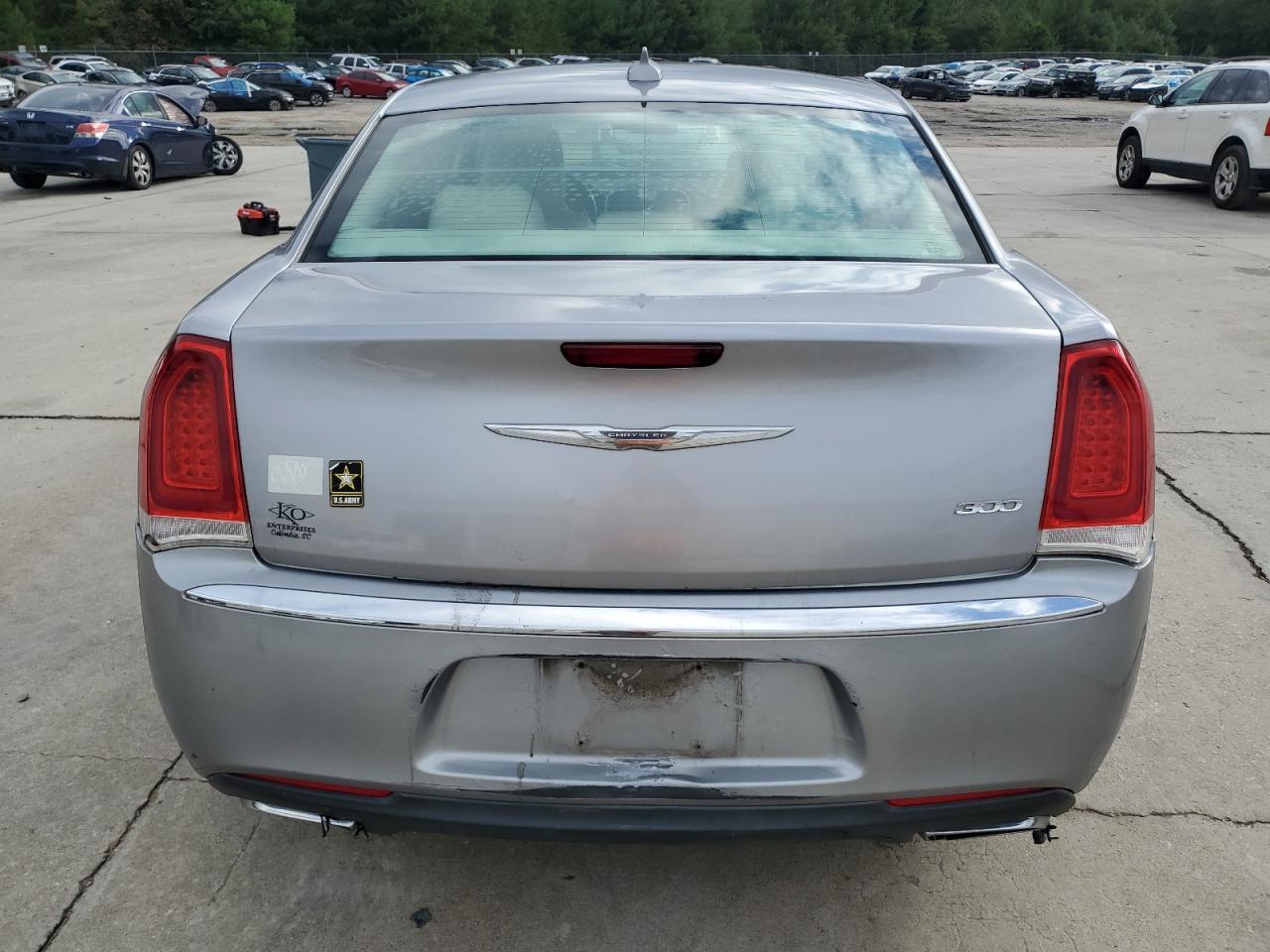 2015 CHRYSLER 300