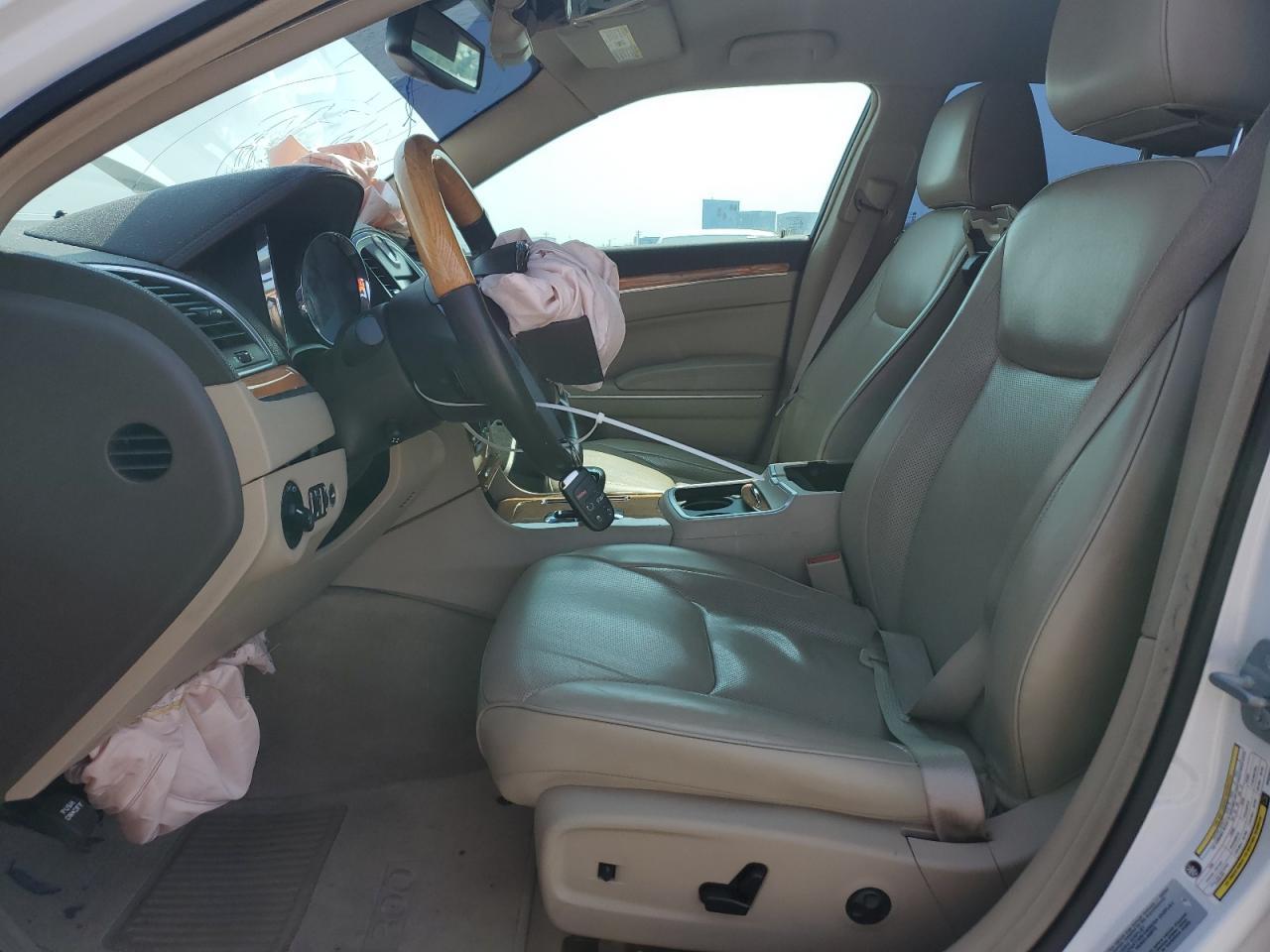 2014 CHRYSLER 300