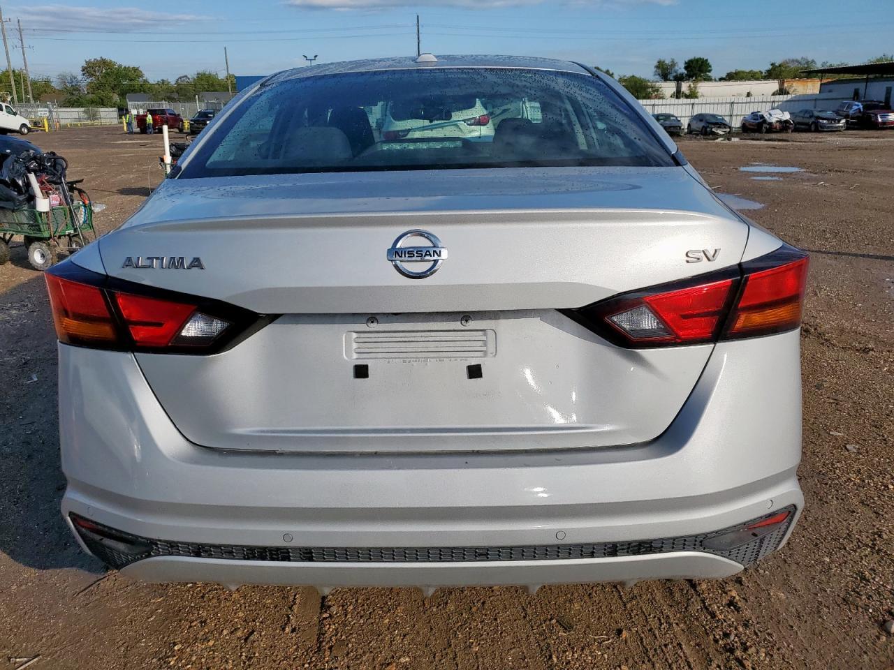 2023 NISSAN ALTIMA