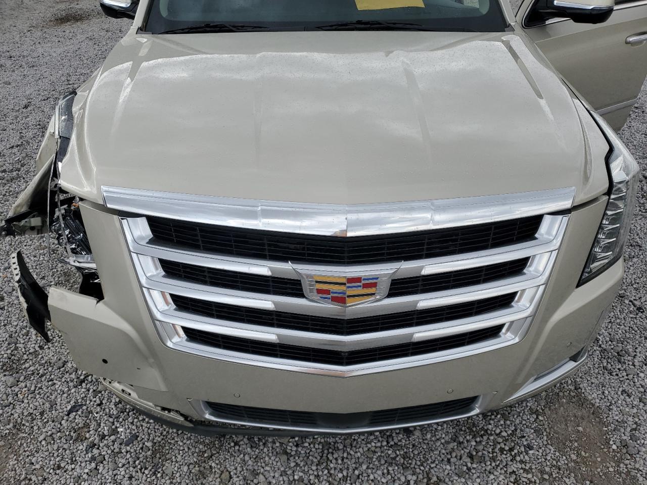 2017 CADILLAC ESCALADE
