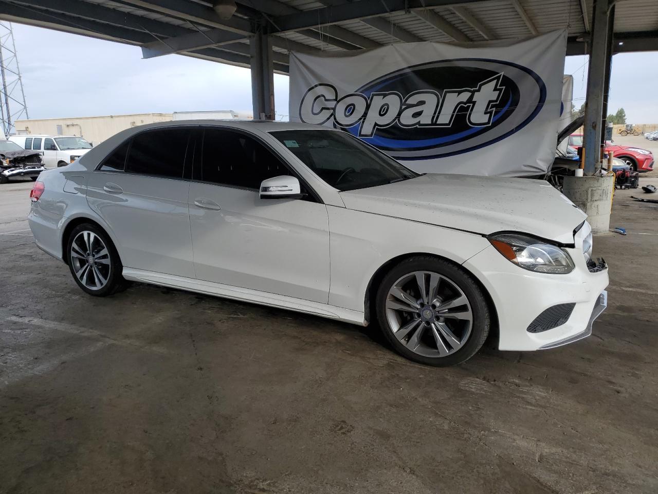 2015 MERCEDES-BENZ E-Class