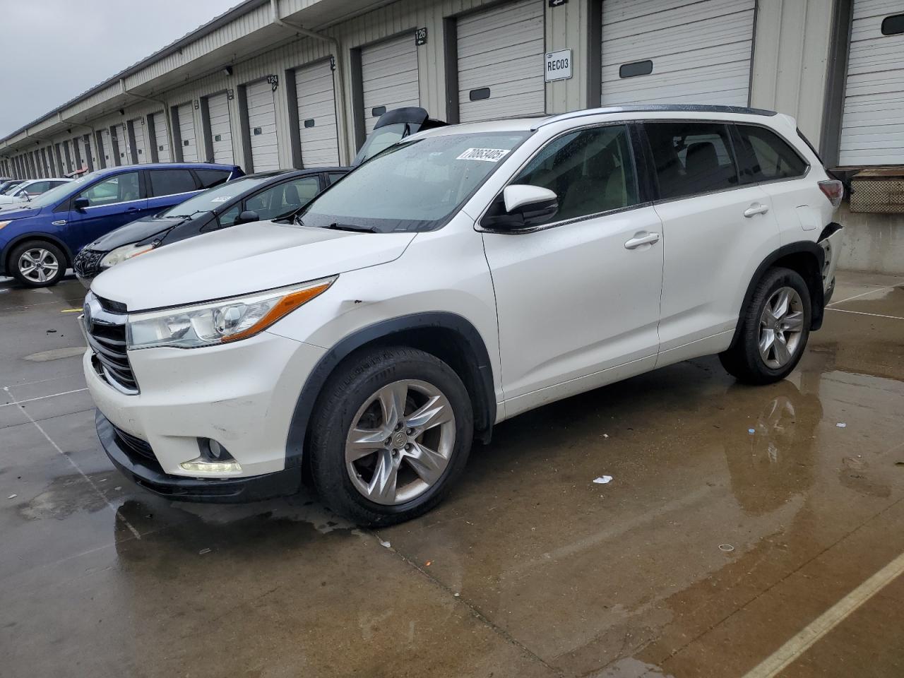 2015 TOYOTA HIGHLANDER
