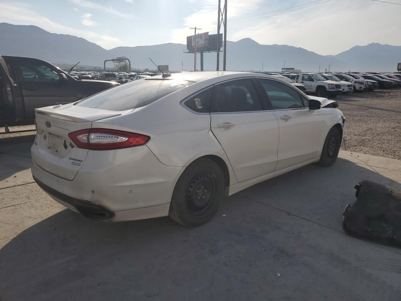 2013 FORD FUSION