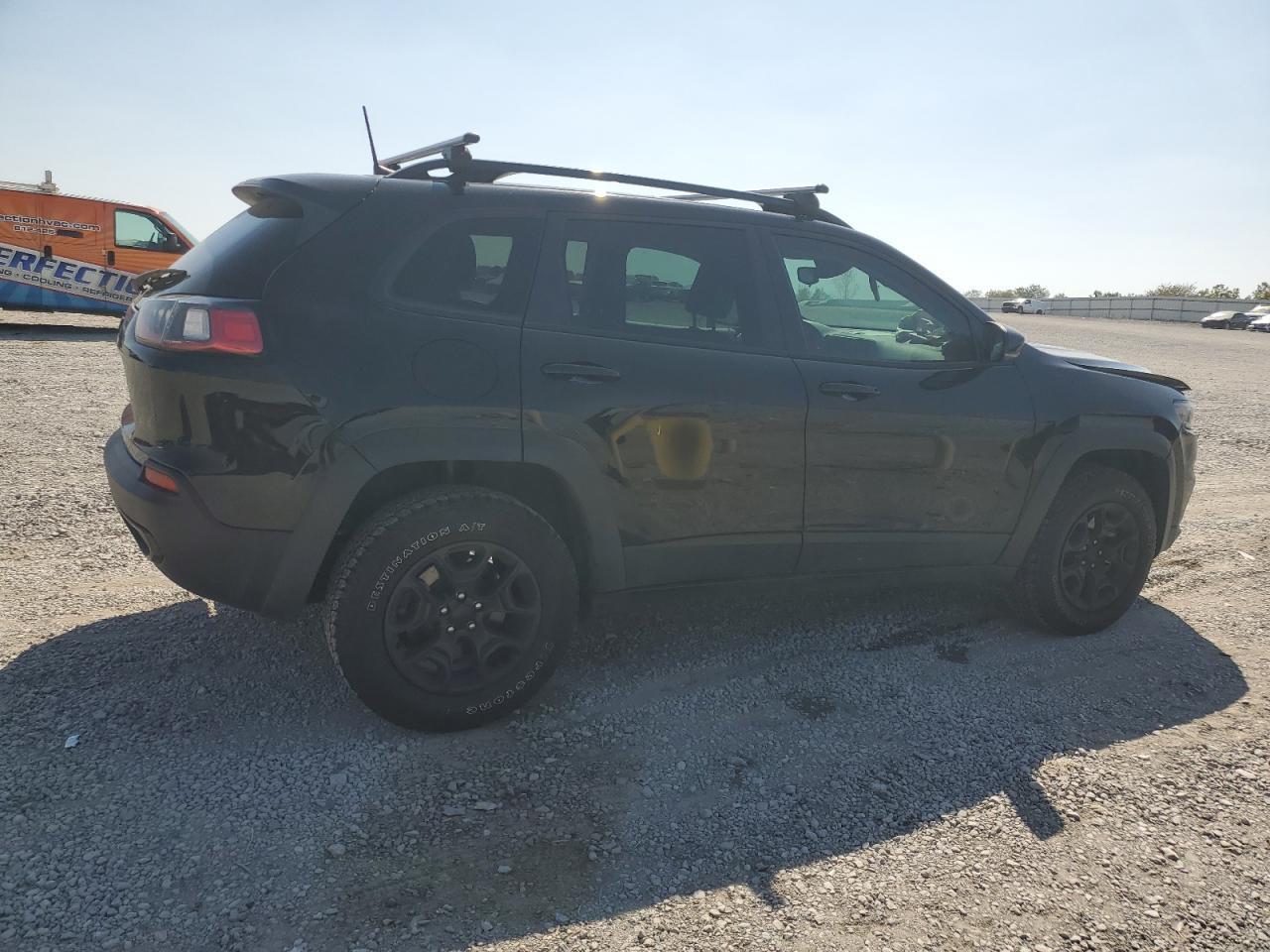 2022 JEEP CHEROKEE