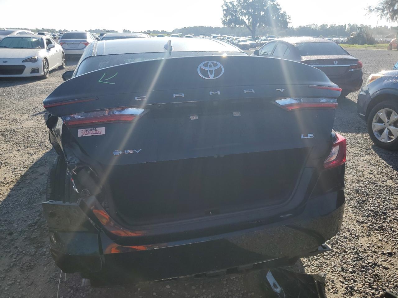 2025 TOYOTA CAMRY