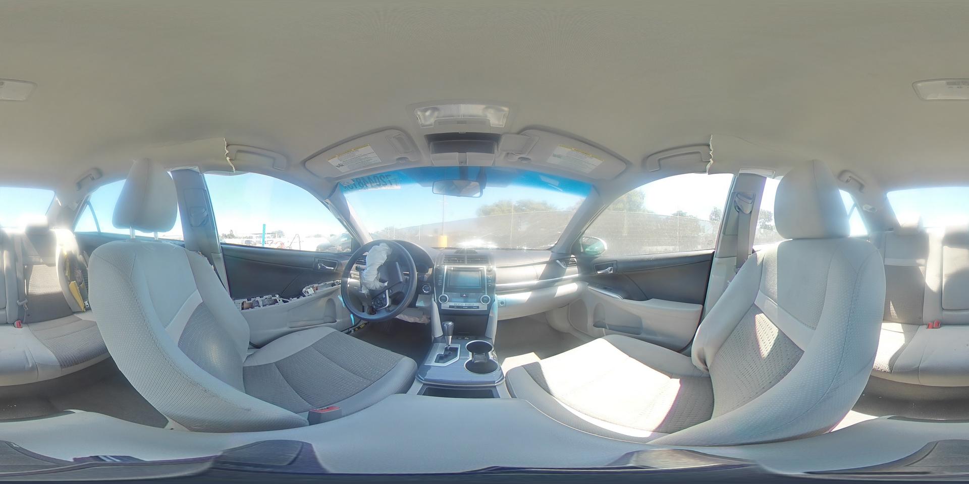 2014 TOYOTA CAMRY