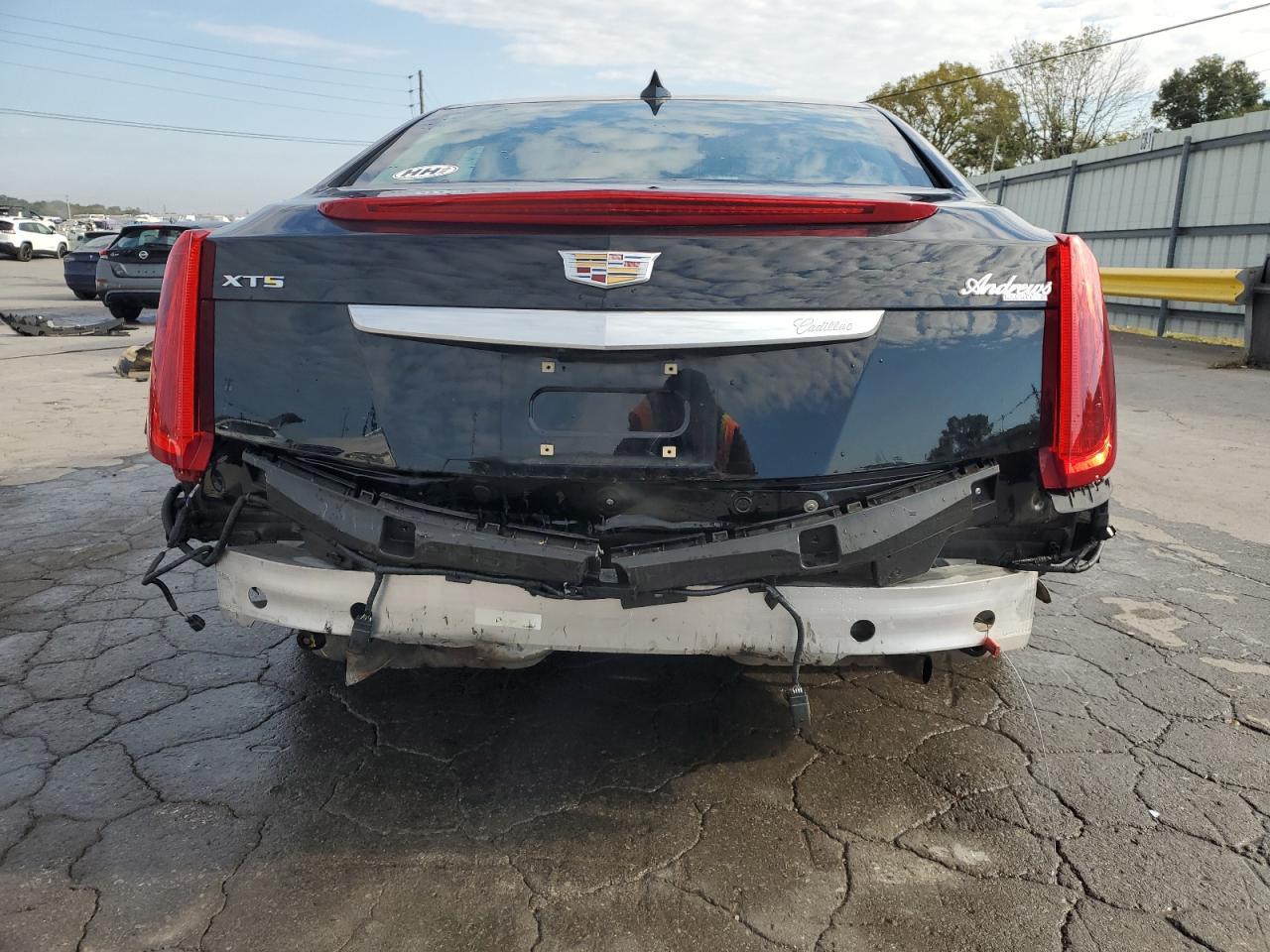 2016 CADILLAC XTS