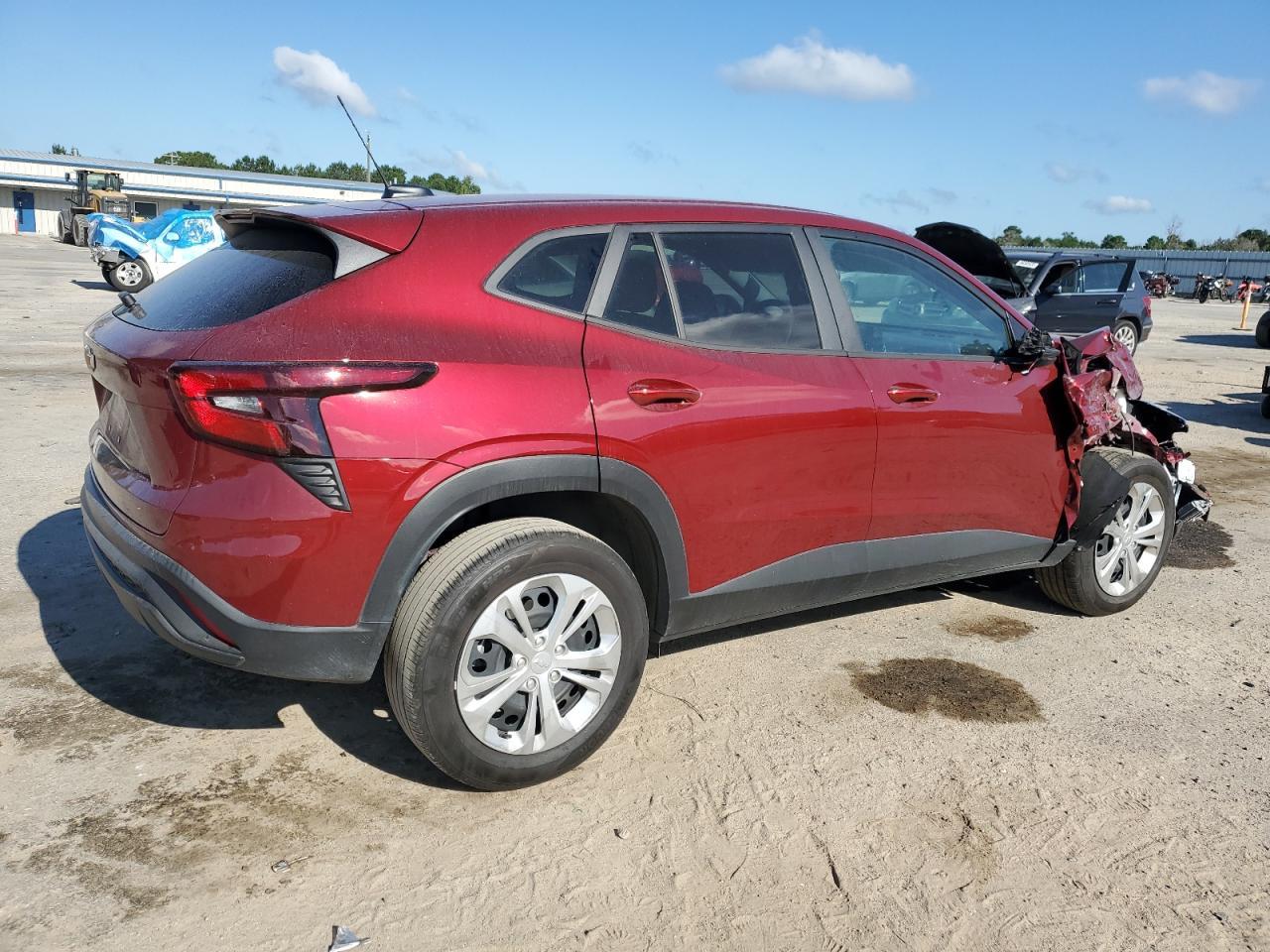 2025 CHEVROLET TRAX