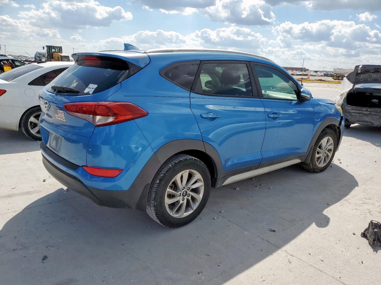 2018 HYUNDAI TUCSON