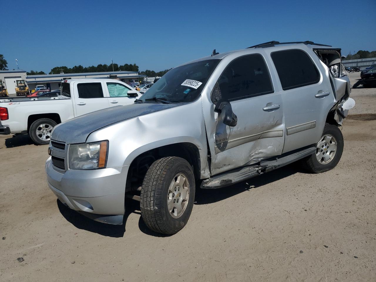 2011 CHEVROLET Tahoe