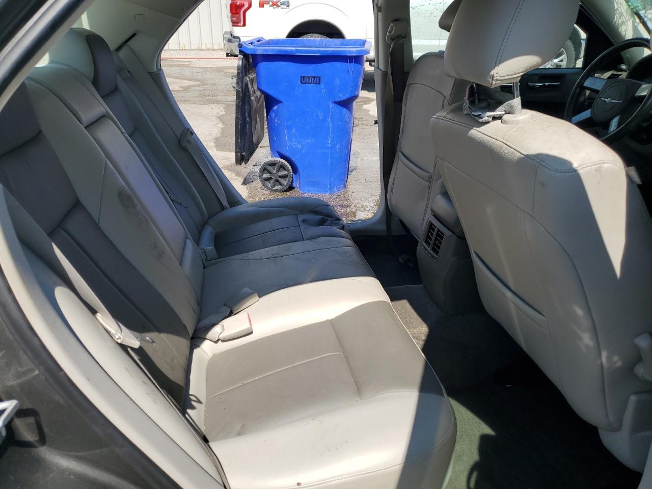 2008 CHRYSLER 300