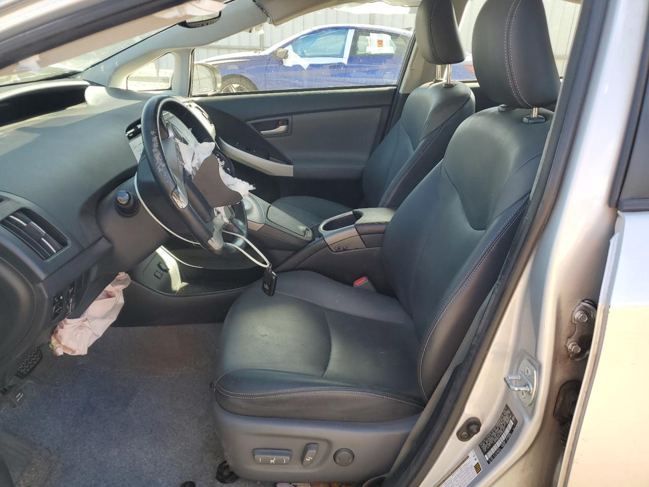2015 TOYOTA PRIUS