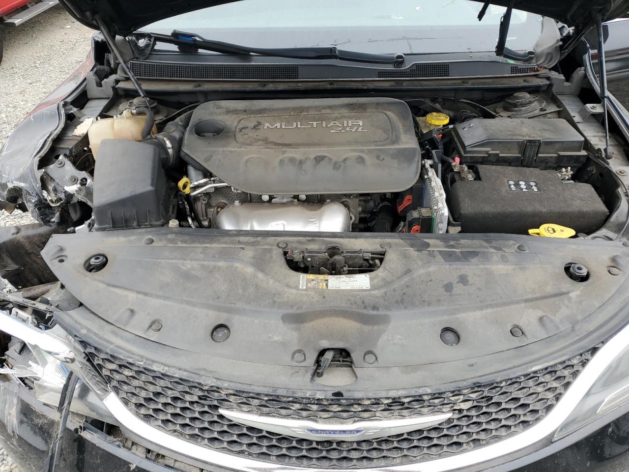 2015 CHRYSLER 200