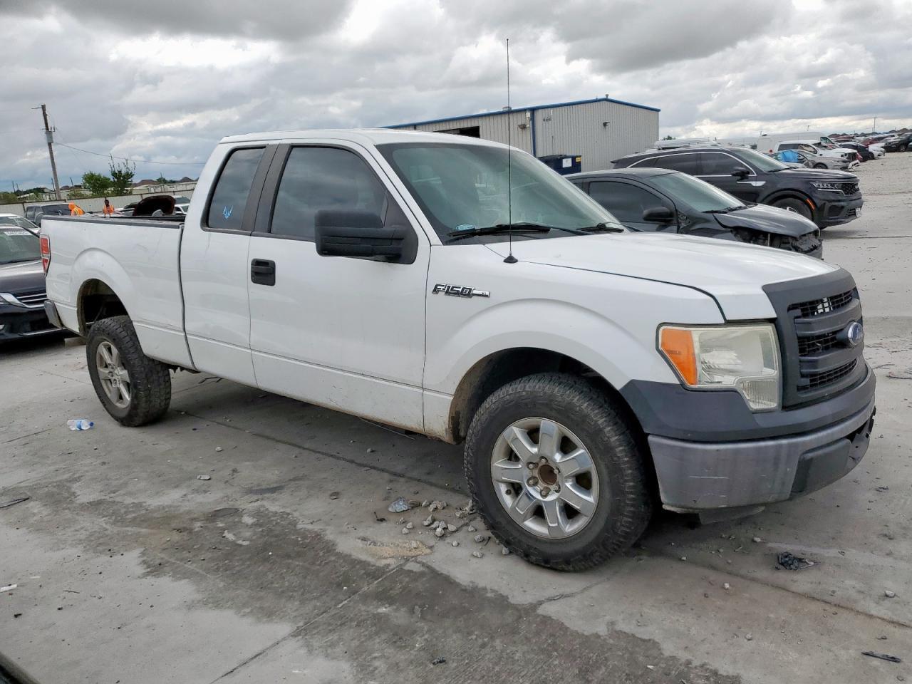 2013 FORD F-150