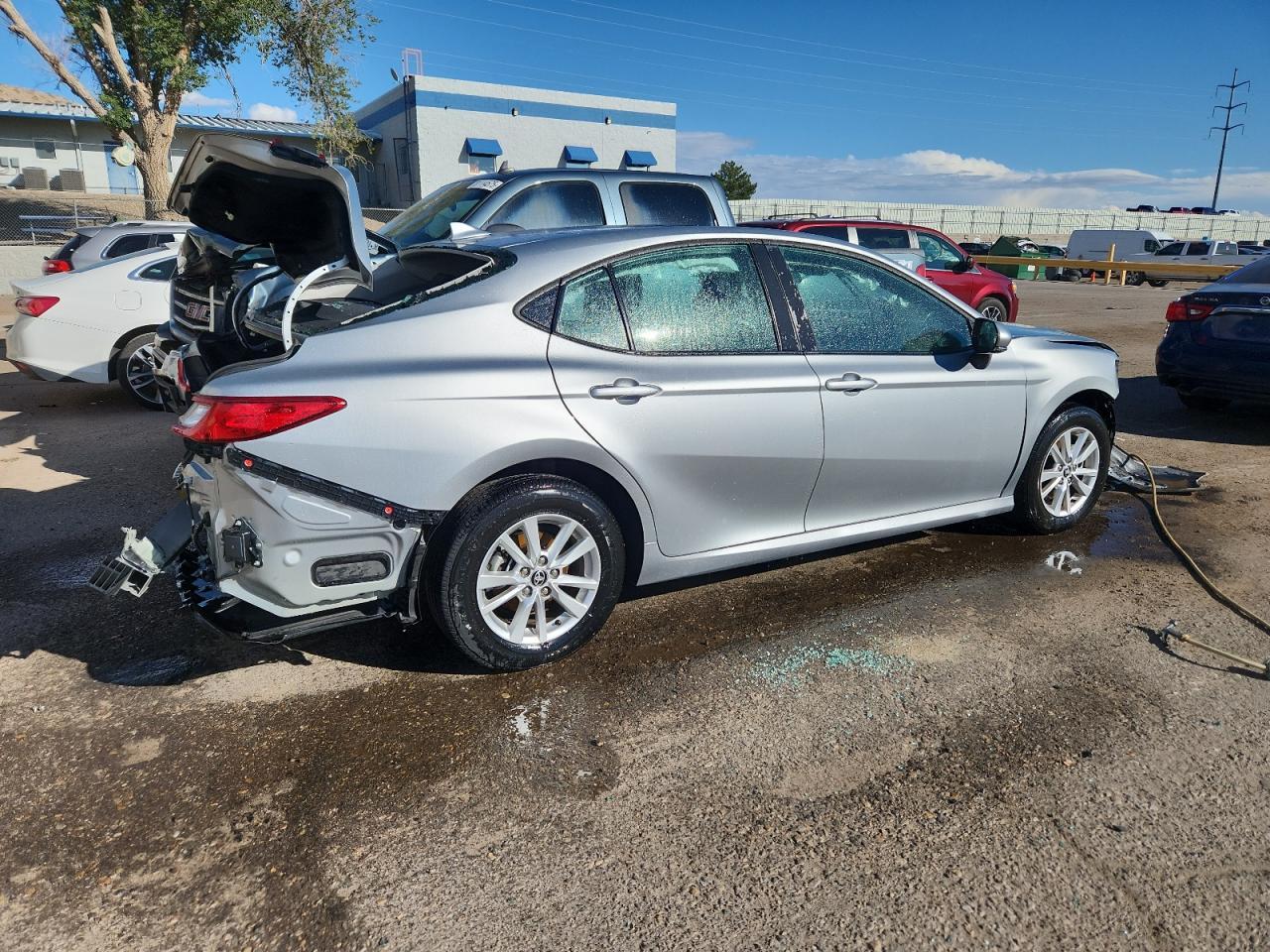 2025 TOYOTA CAMRY