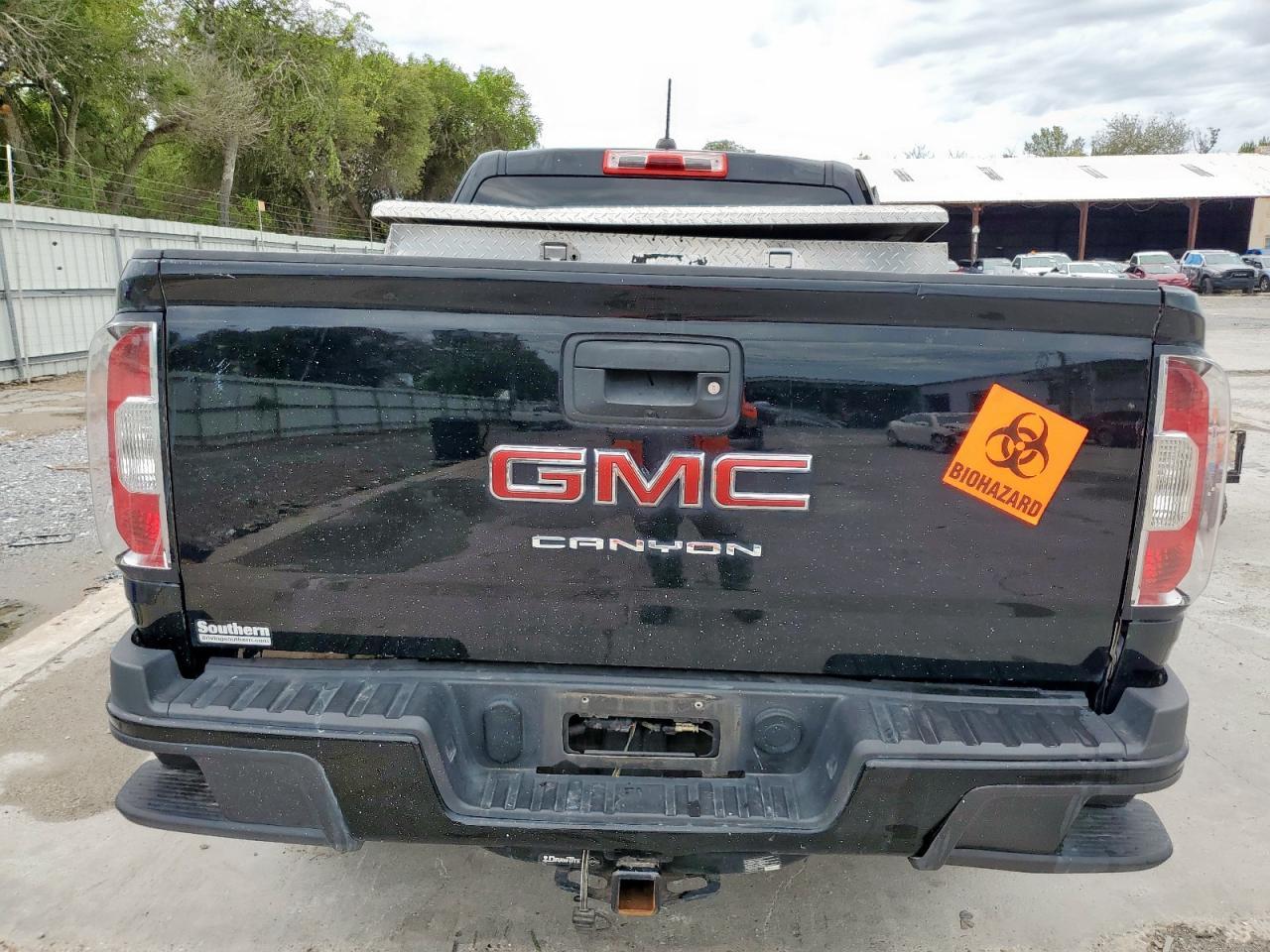 2022 GMC CANYON
