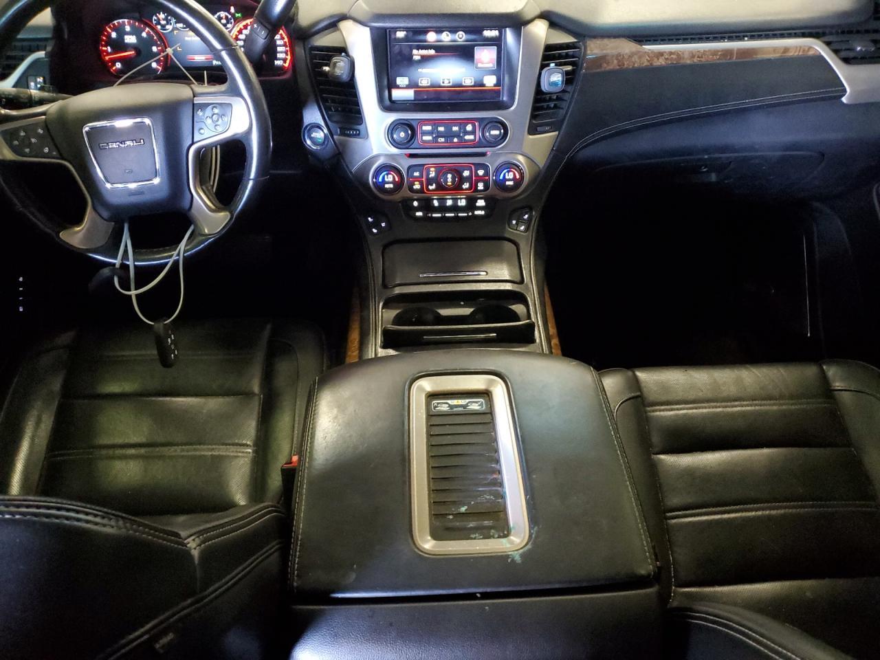2015 GMC Yukon