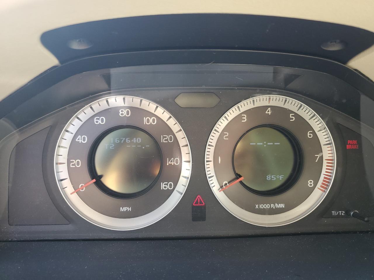 2009 VOLVO XC70