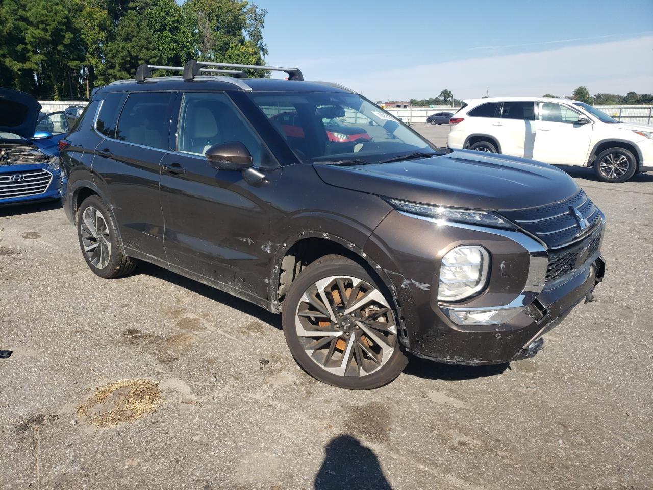 2022 MITSUBISHI outlander