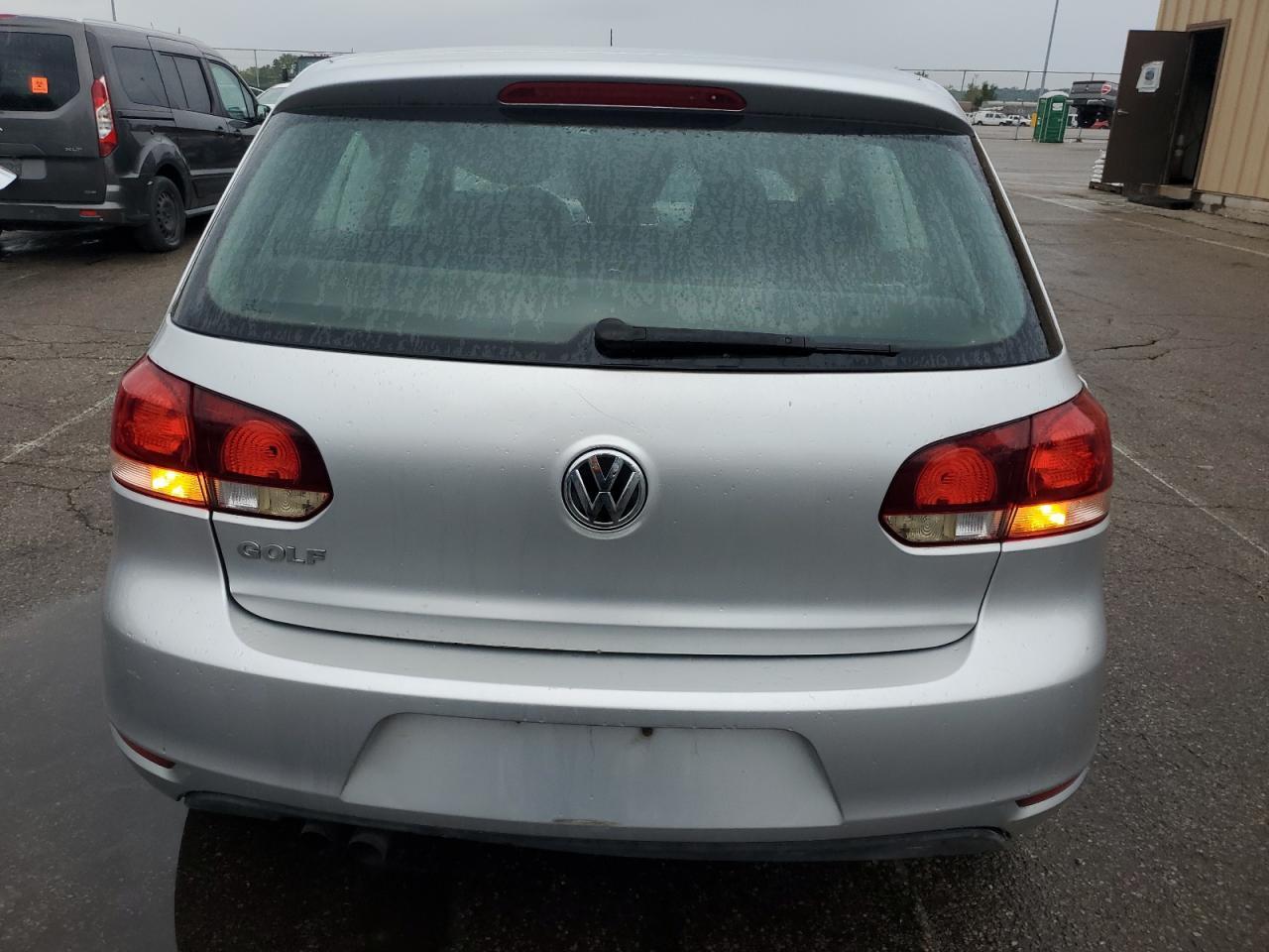 2010 VOLKSWAGEN GOLF