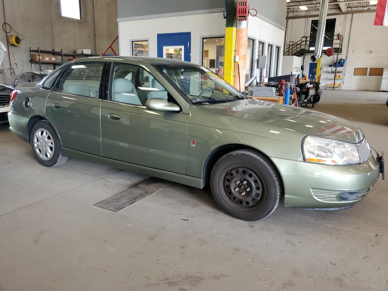 2003 SATURN L200