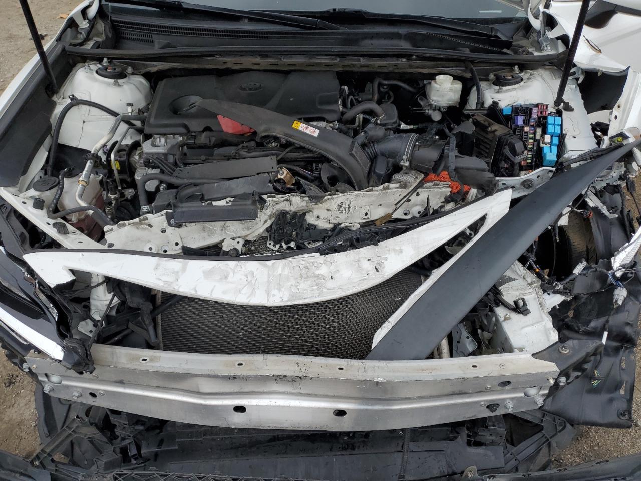 2019 TOYOTA CAMRY