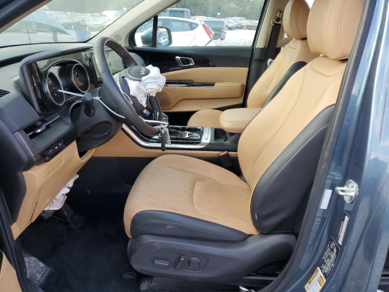 2024 KIA Carnival