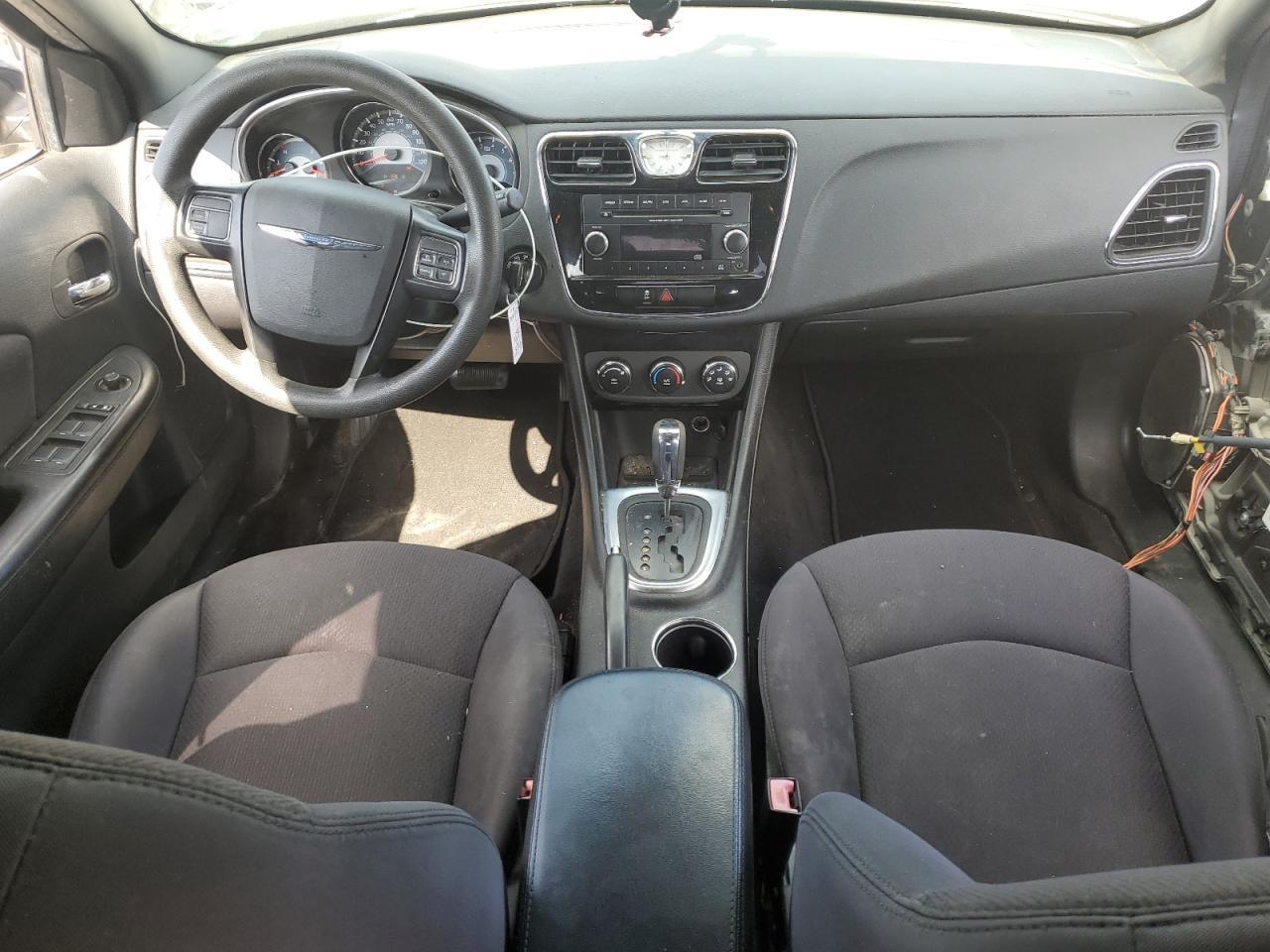 2013 CHRYSLER 200