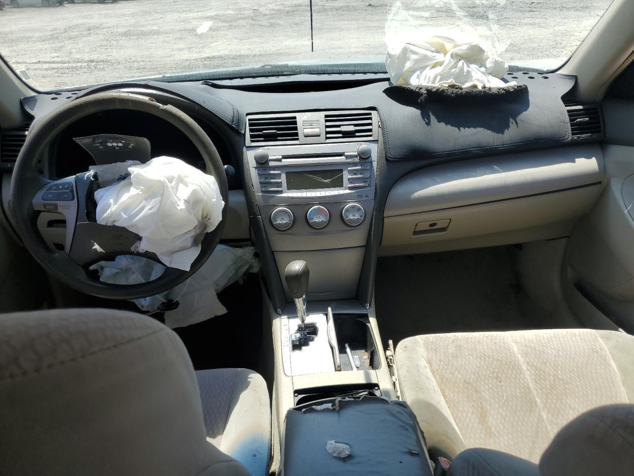 2011 TOYOTA CAMRY