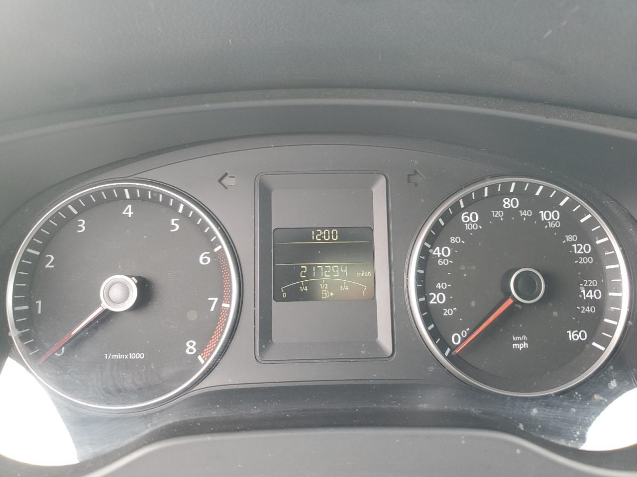 2012 VOLKSWAGEN JETTA