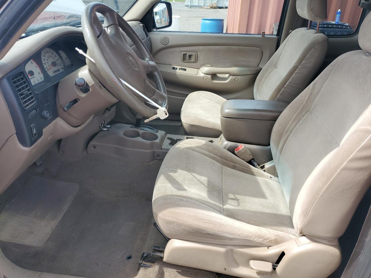 2001 TOYOTA TACOMA