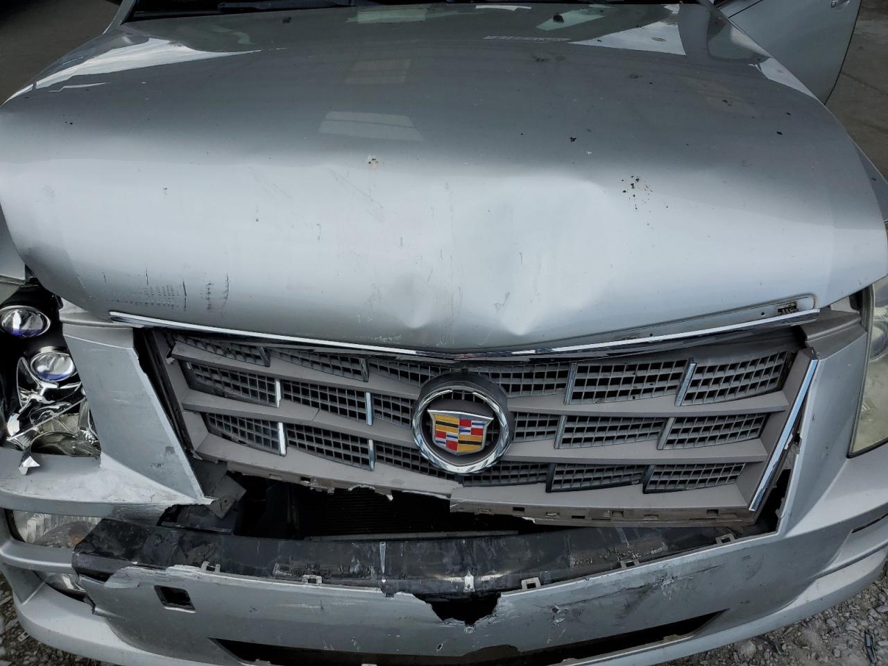 2011 CADILLAC STS