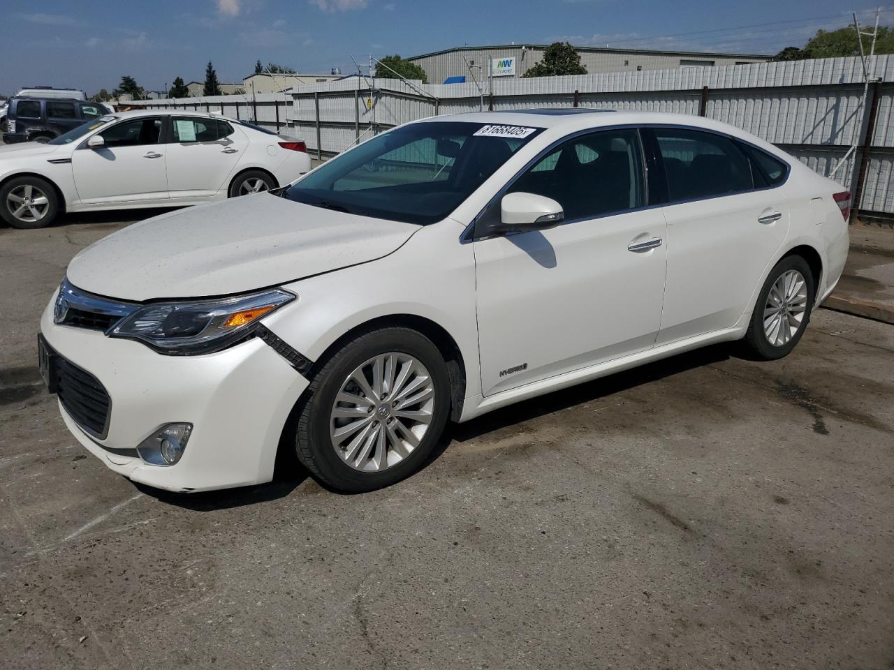 2015 TOYOTA Avalon